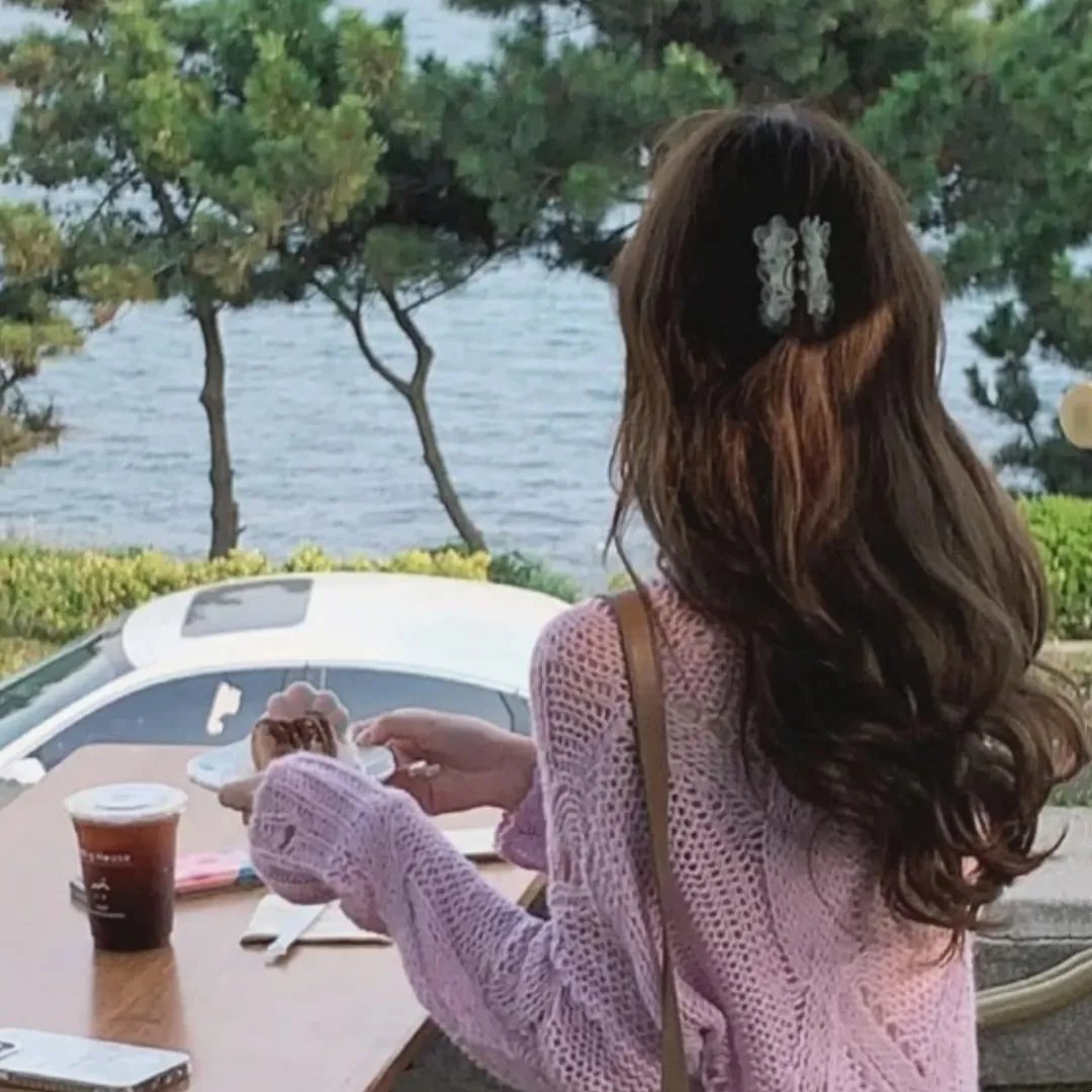 海坐下来时没有风
