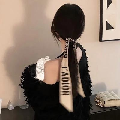 叻女外星人寻求共同体